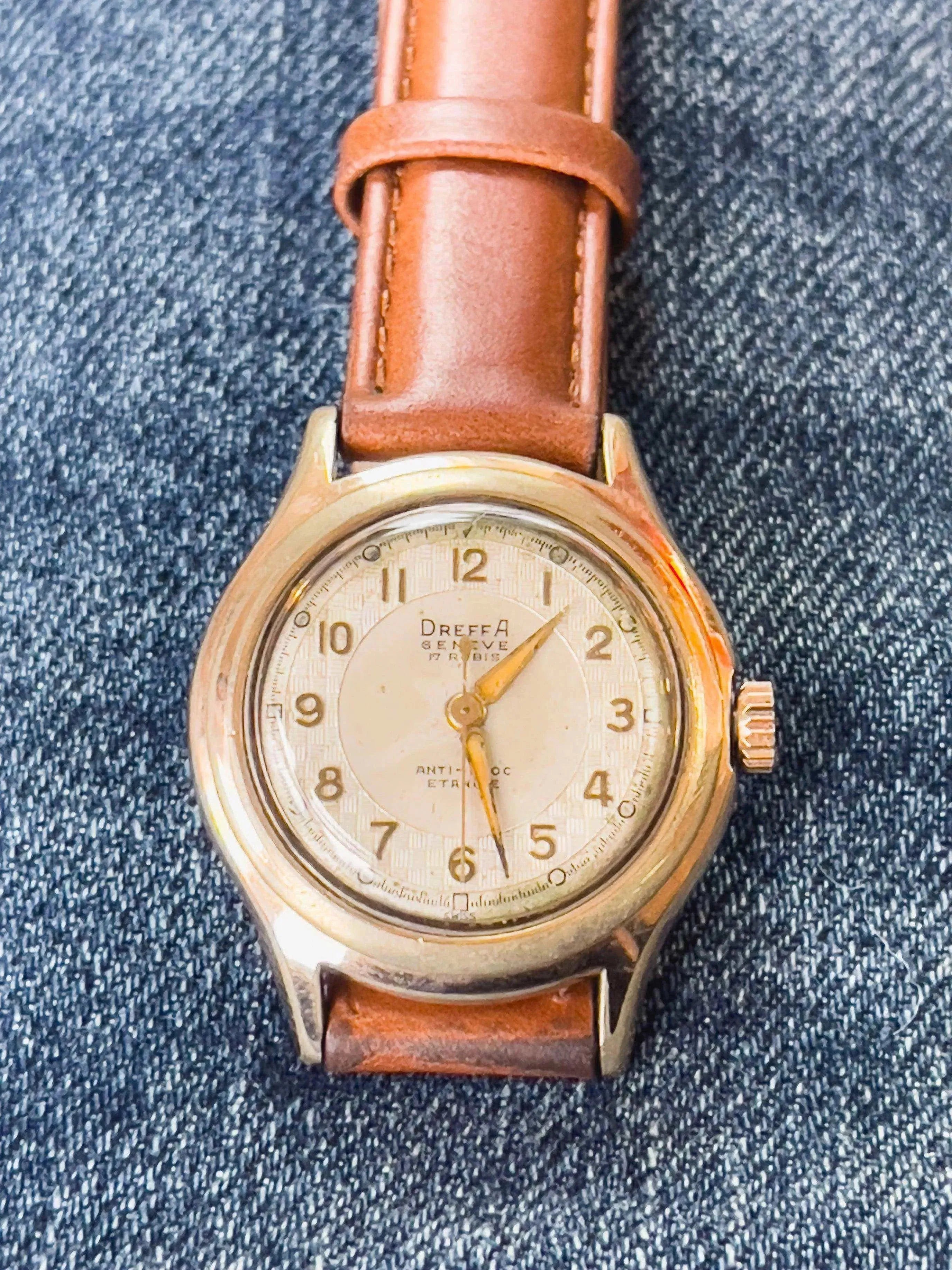 Dreffa Genève - Incabloc Patine Plaqué or - 1950s - Atelier Victor Paris - Vintage Watch Shop Dubai