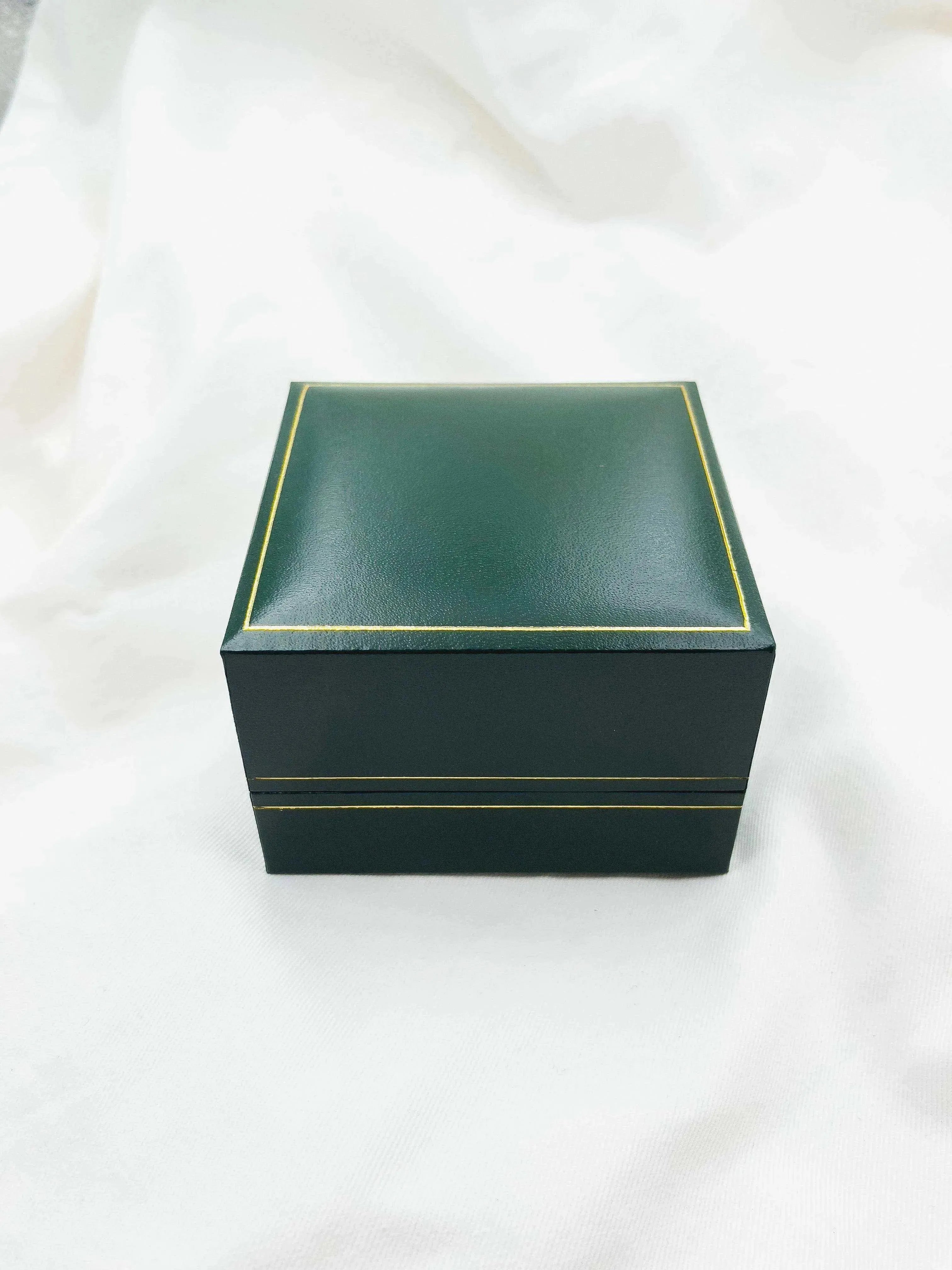 Ecrin de montre - classique vert - Atelier Victor - Vintage Watch Shop