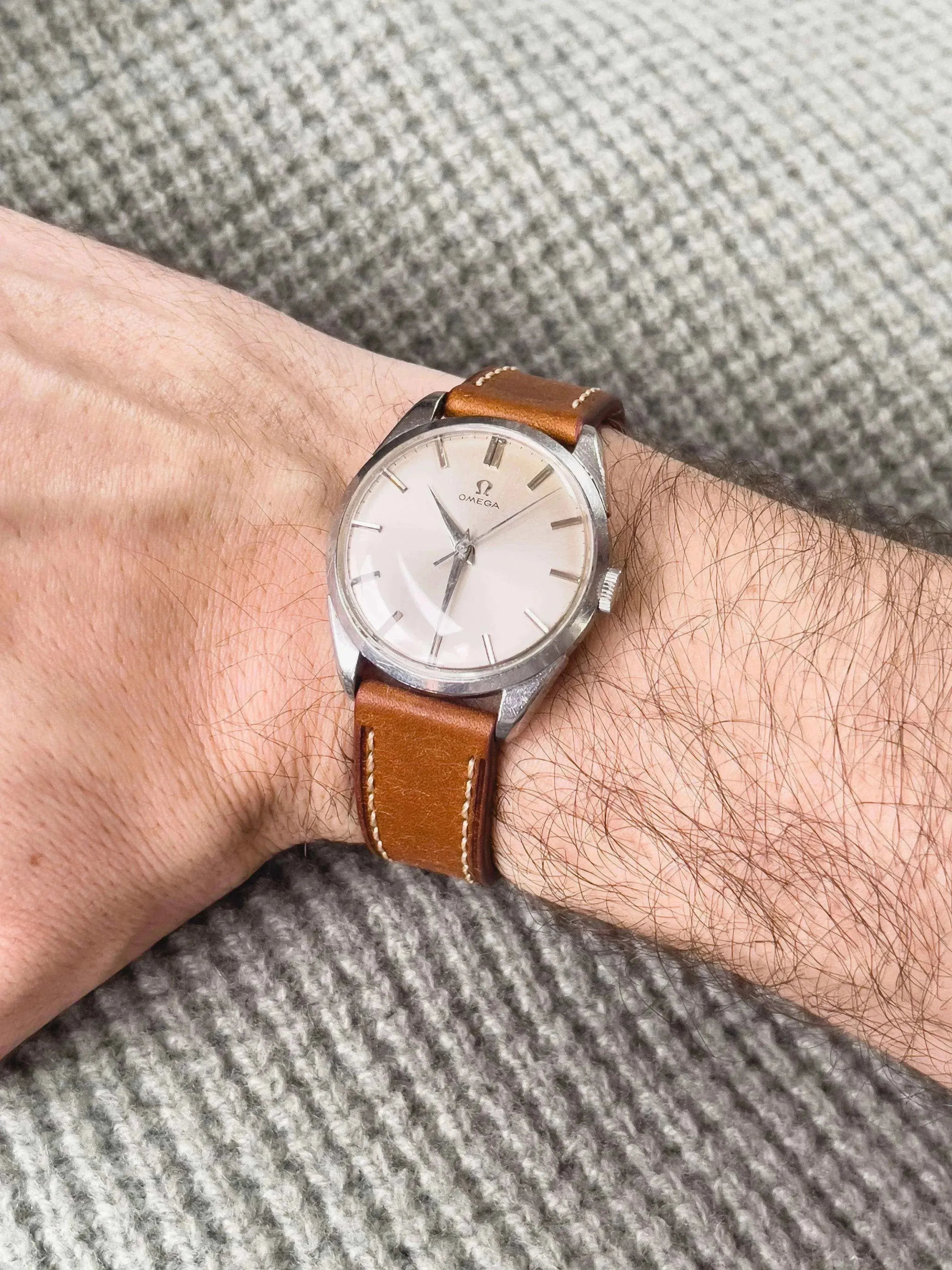 Omega - Dress Watch Acier - 1960s - Atelier Victor - Vintage  Shop