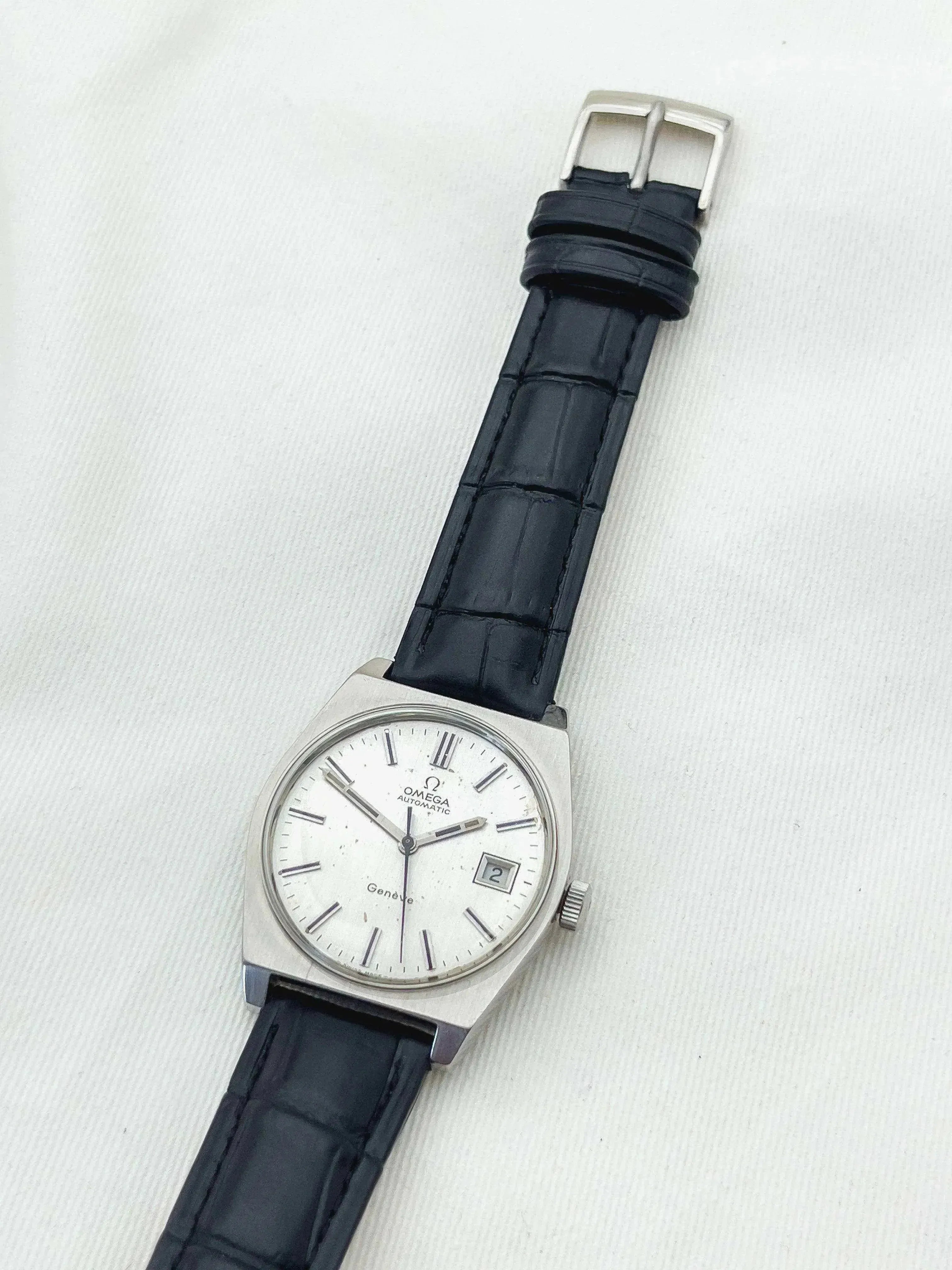 Omega - Genève Tonneau Acier Automatique - 1972 - Atelier Victor - Vintage  Shop