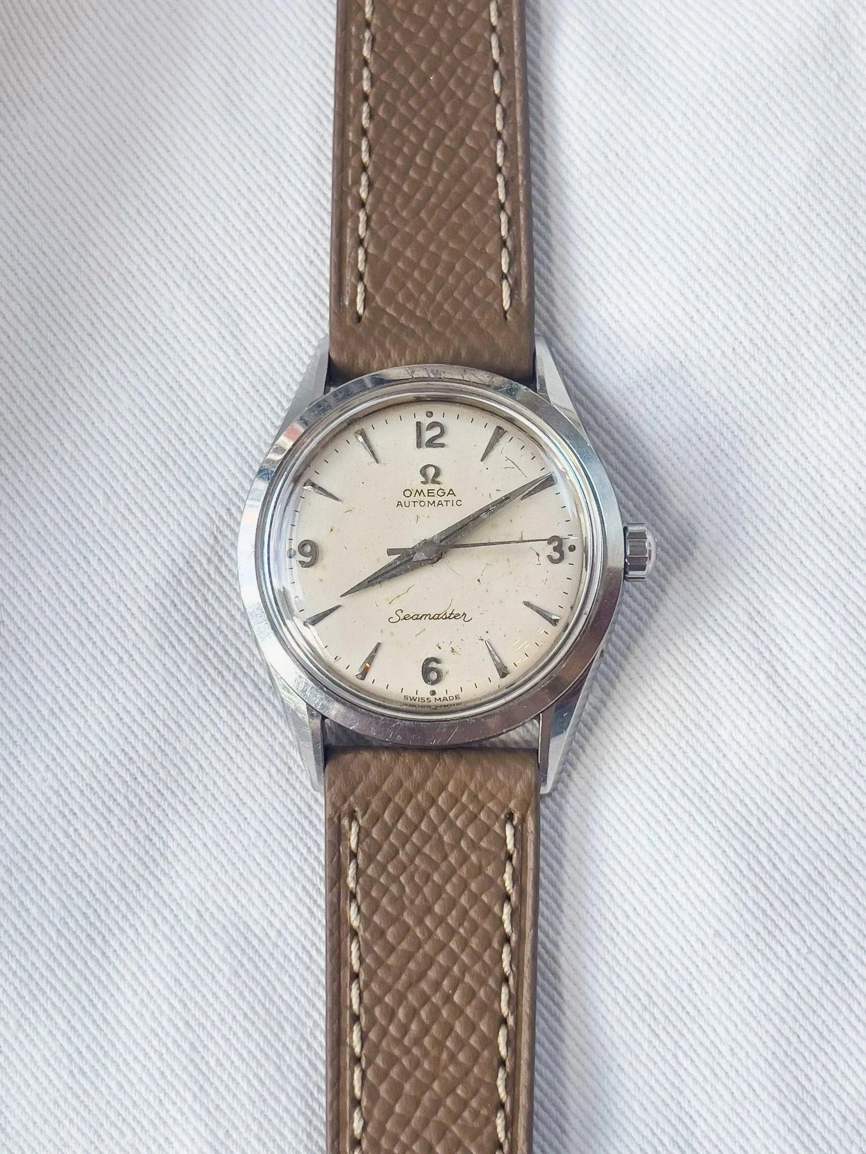 Omega - Seamaster Beige 34mm calibre 471 - 1956 - Atelier Victor - Vintage  Shop