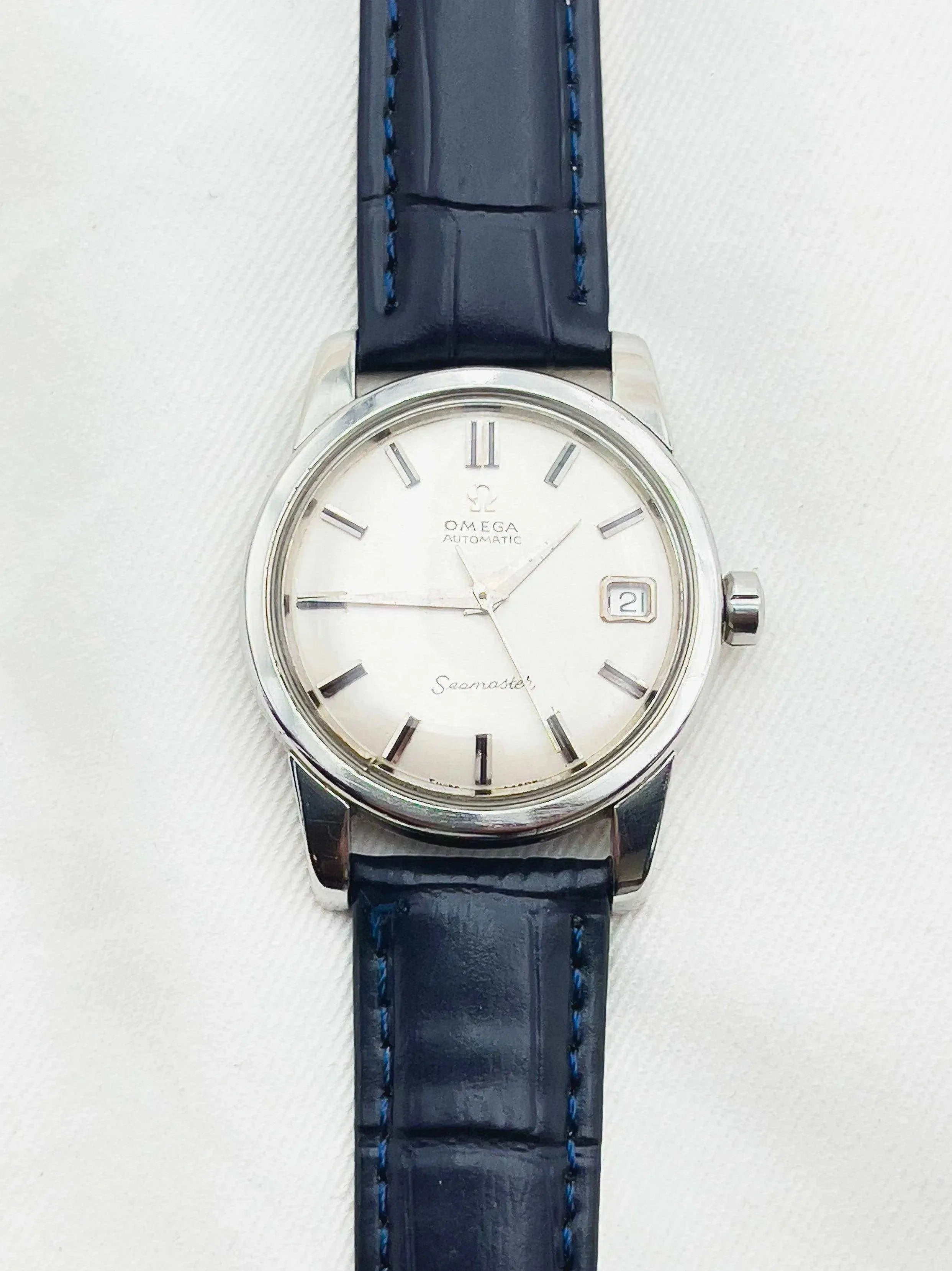Omega - Seamaster Date - 1963 - Atelier Victor - Vintage  Shop