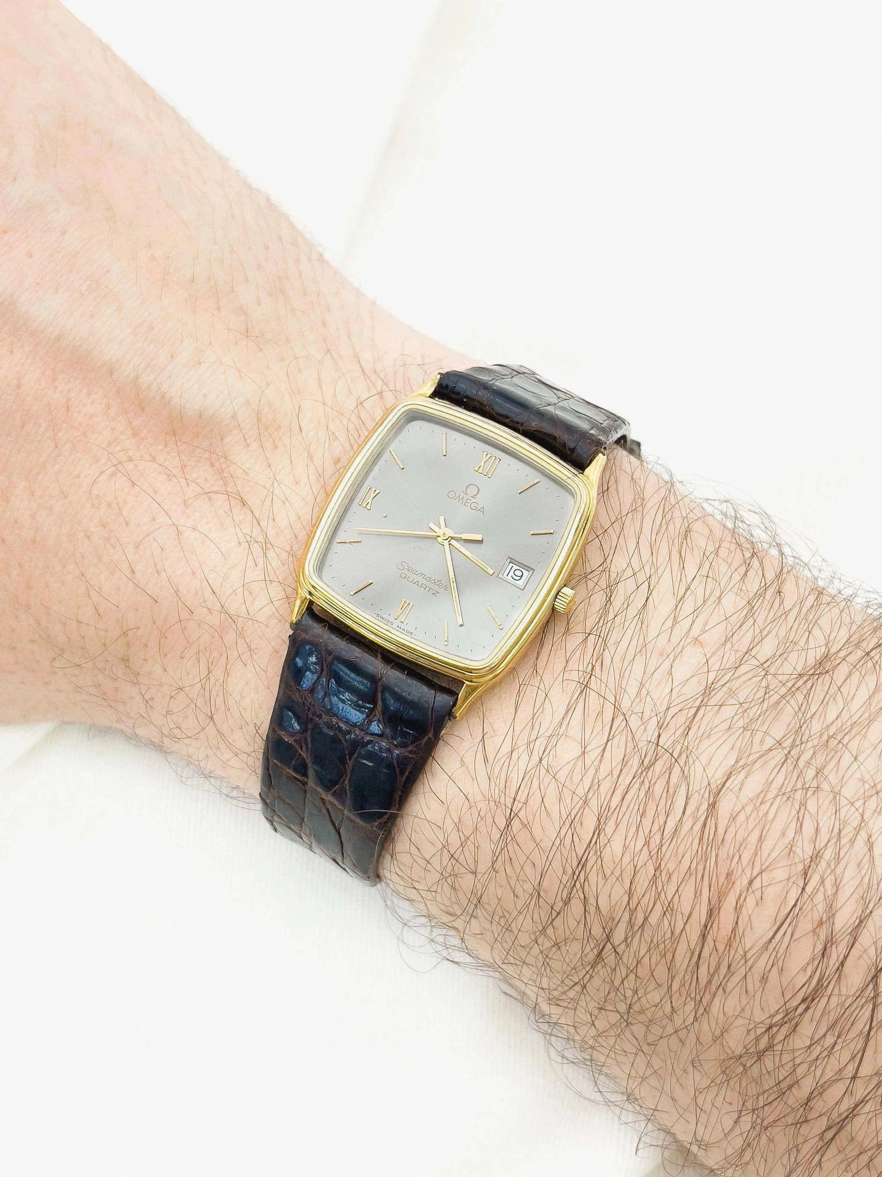 Omega - Seamaster Quartz Gris Sidéral - 1983 - Atelier Victor Paris - Vintage Watch Shop Dubai