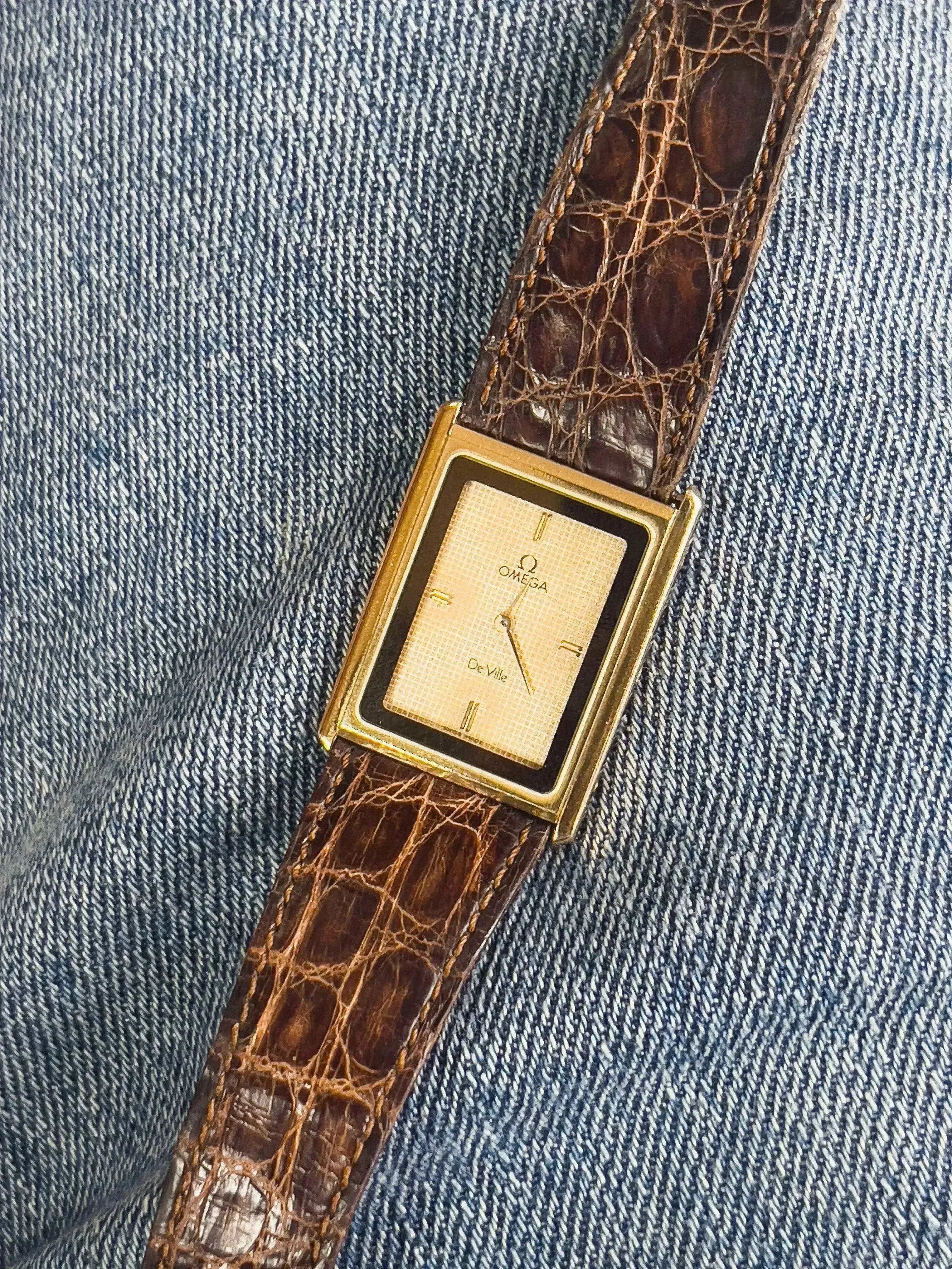 Omega - Tank plaqué or noir - 1970s - Atelier Victor