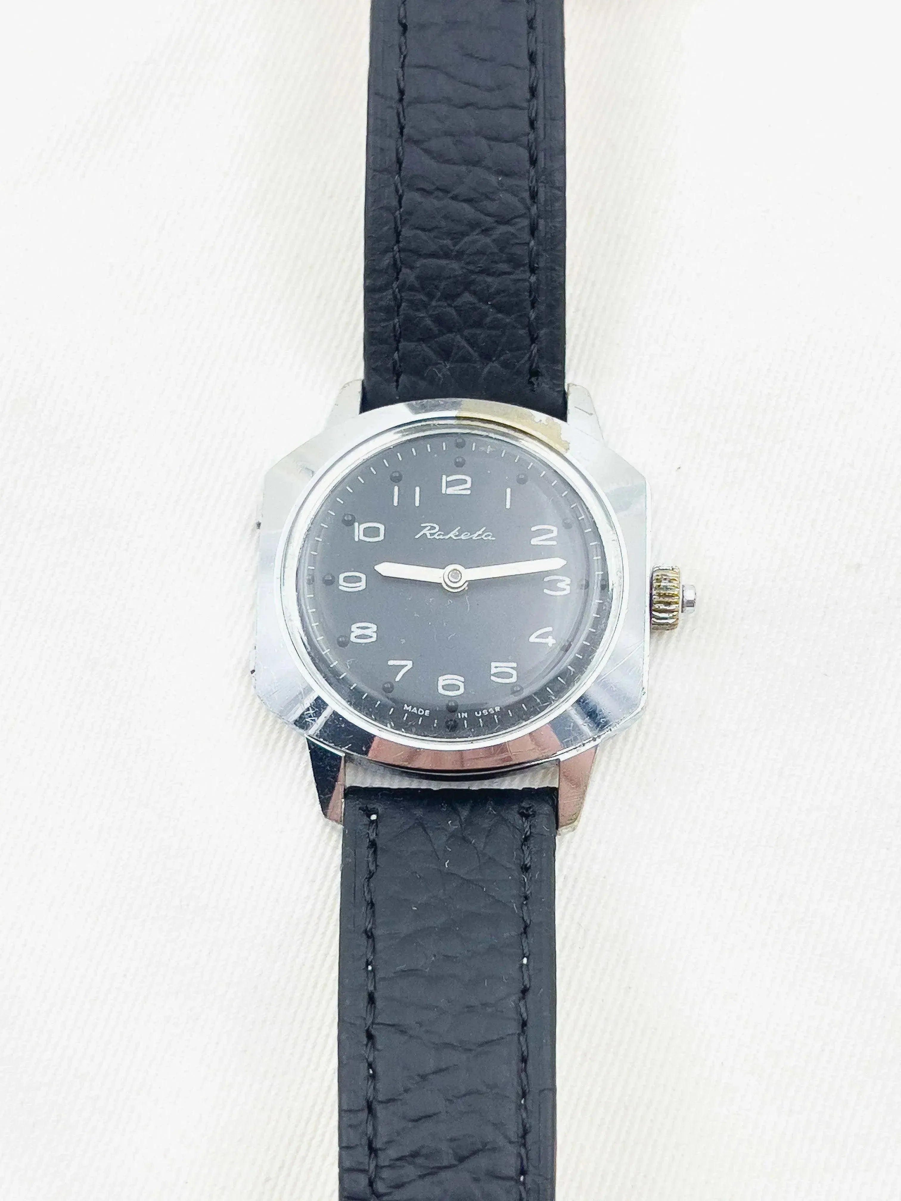 Raketa - Blind Black Diak - 1980s - Atelier Victor - Vintage  Shop