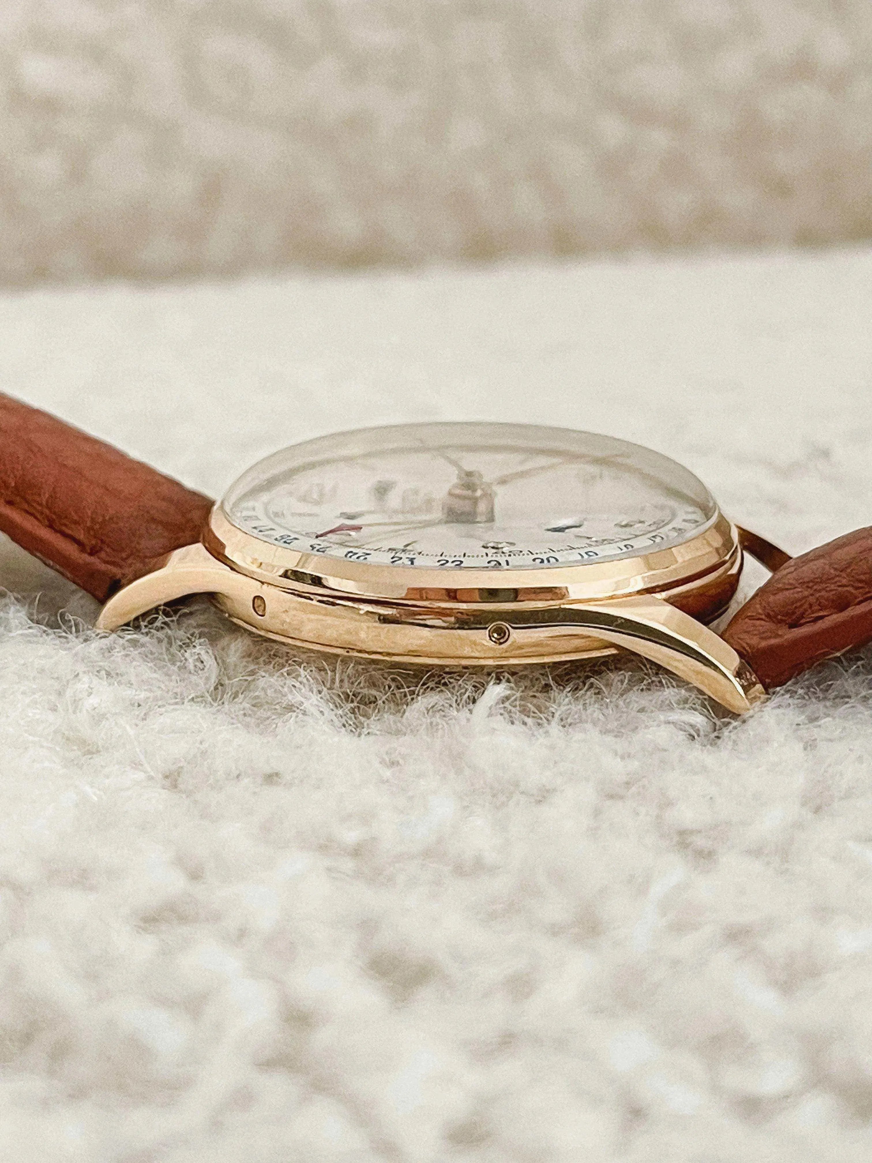 Richon - 18k Rose Gold Triple Calendar Moonphase Venus - 1940s - Atelier Victor Paris - Vintage Watch Shop Dubai