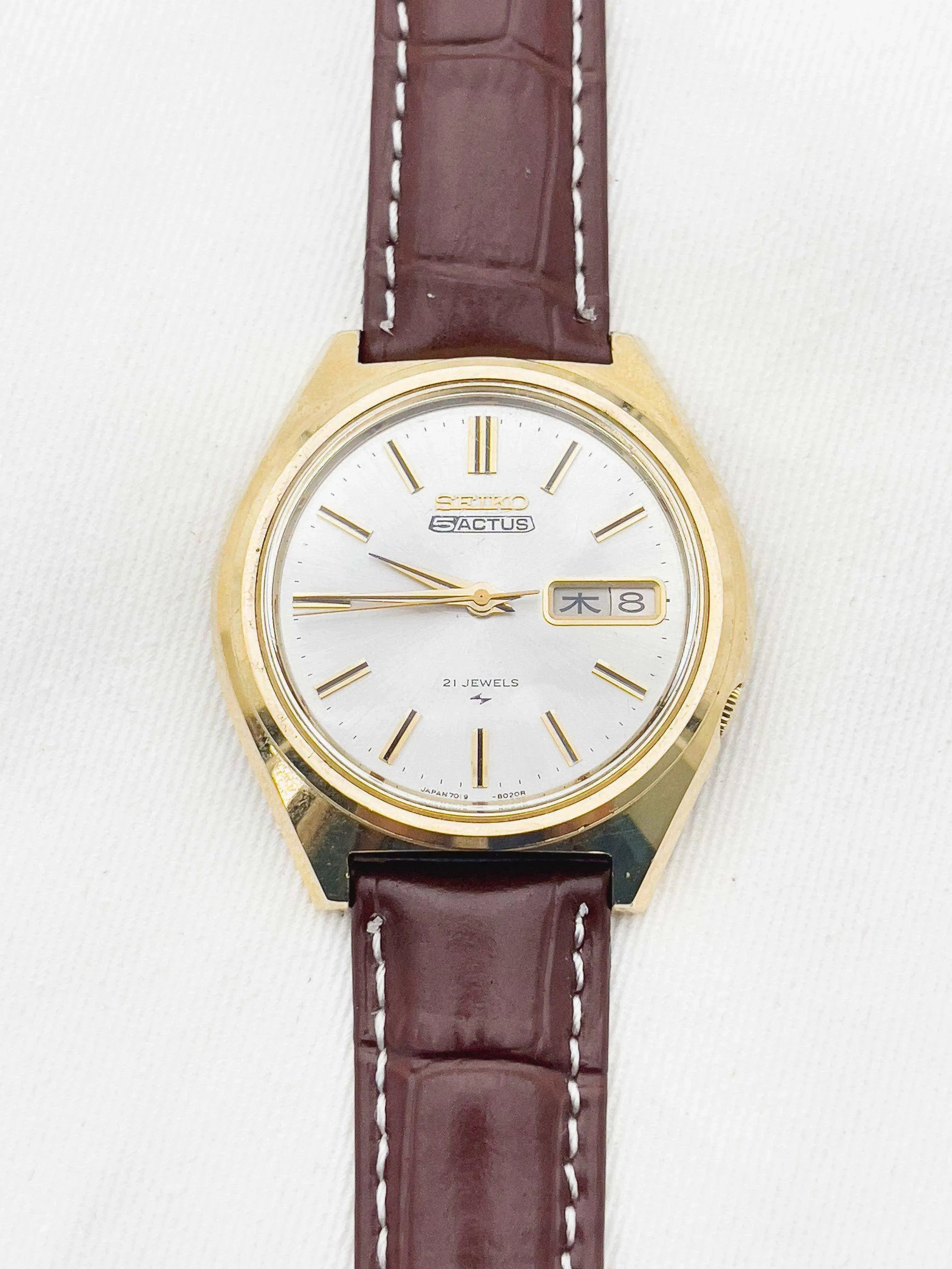 Without box Seiko - 5 Actus Daydate gold-plated Kanji