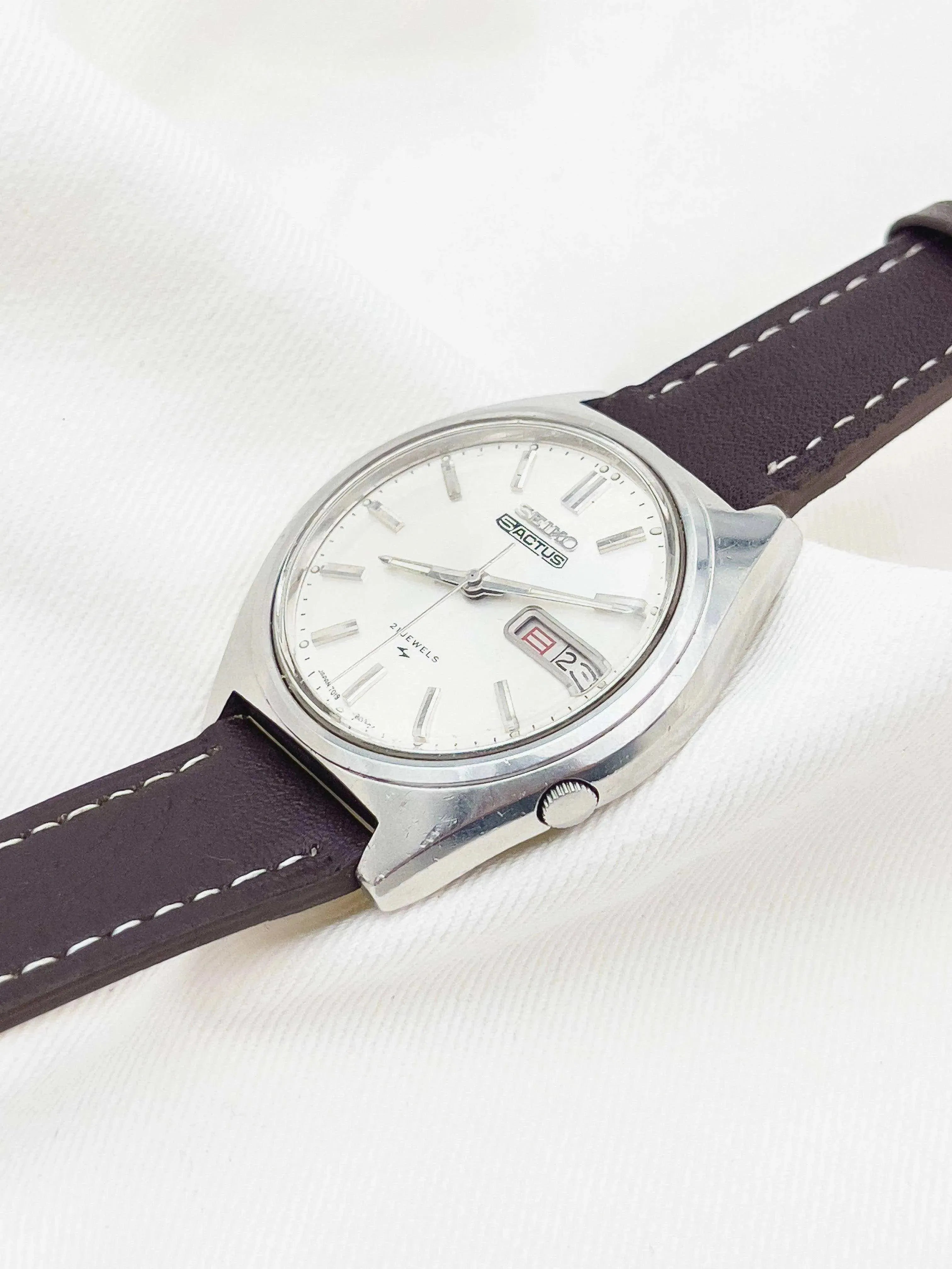 Seiko 5 Actus - Sigma Dial Kanji - 1974 - Atelier Victor Paris - Vintage Watch Shop Dubai