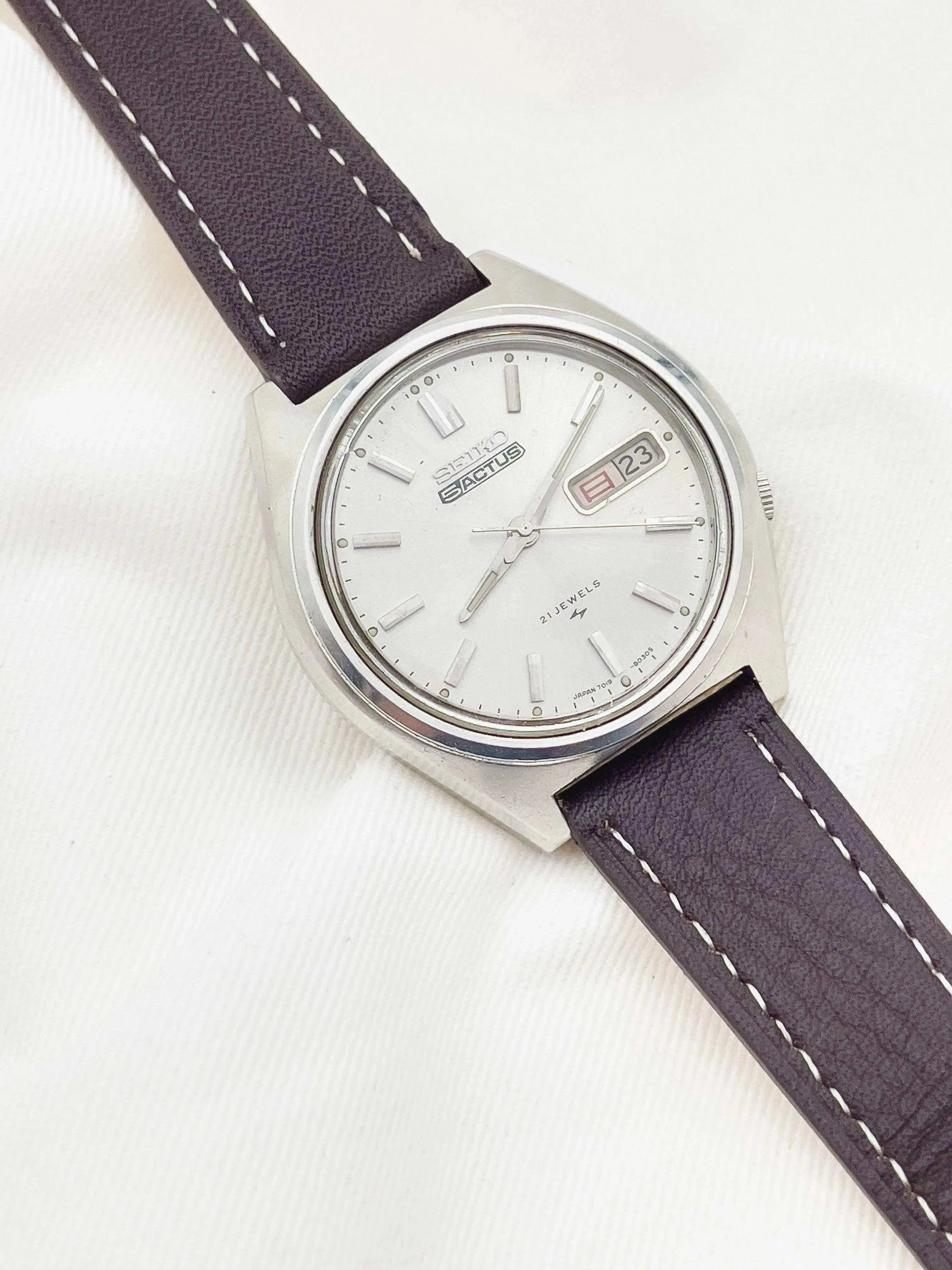 Seiko 5 Actus - Sigma Dial Kanji - 1974 - Atelier Victor Paris - Vintage Watch Shop Dubai