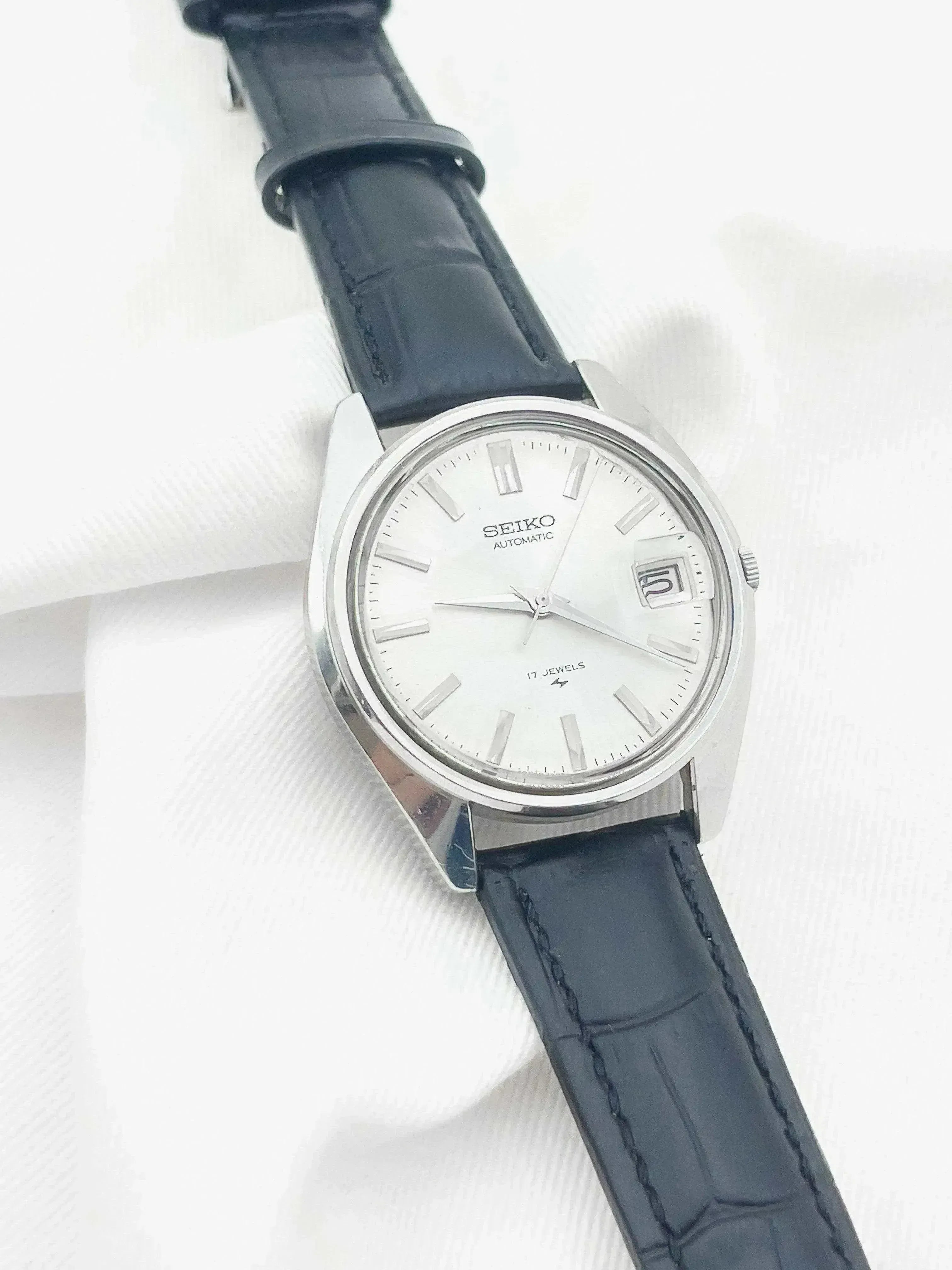 Seiko - Dress Watch Acier Date - 1970 - Atelier Victor