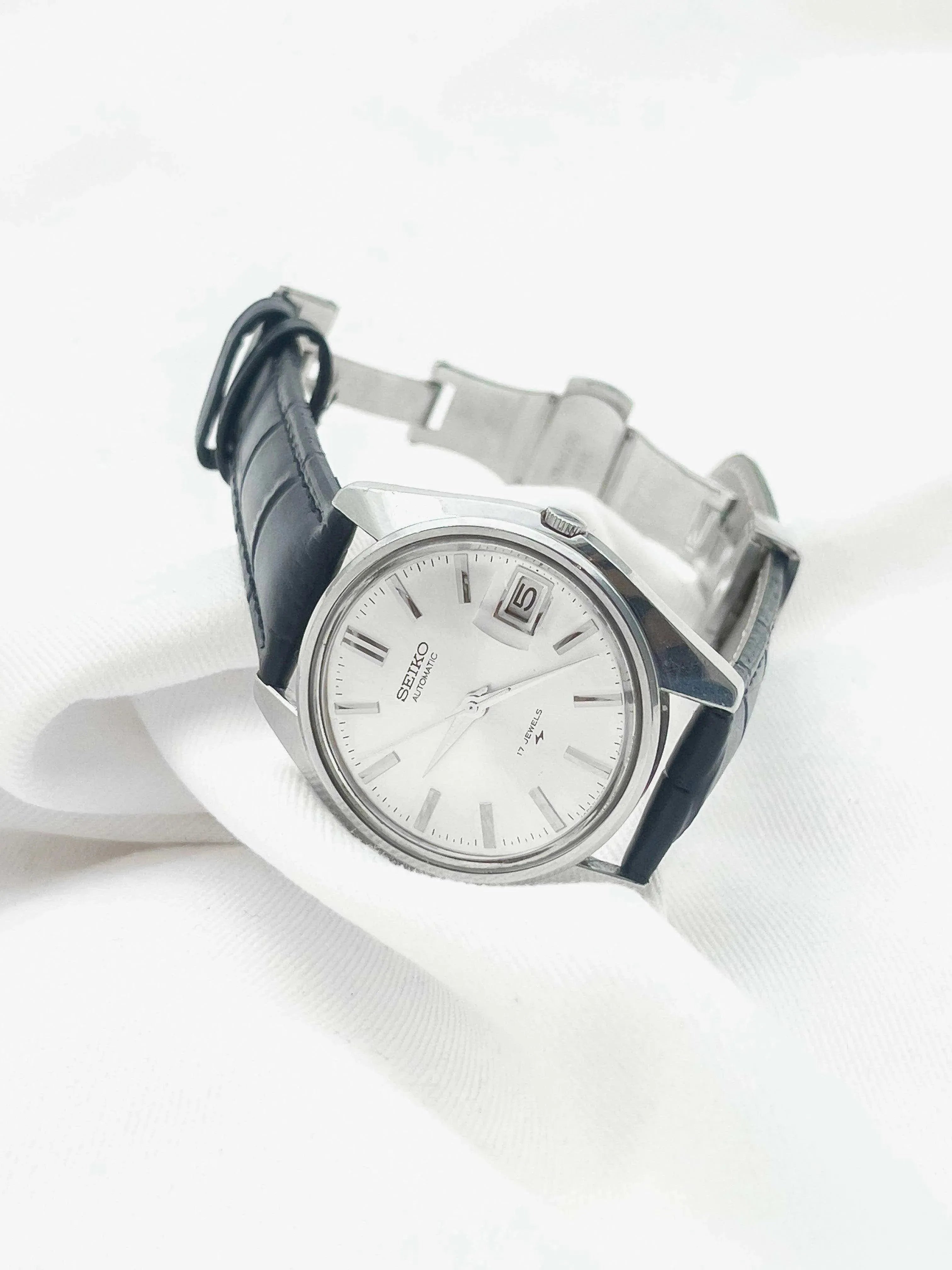 Seiko - Dress Watch Acier Date - 1970 - Atelier Victor Paris - Vintage Watch Shop Dubai