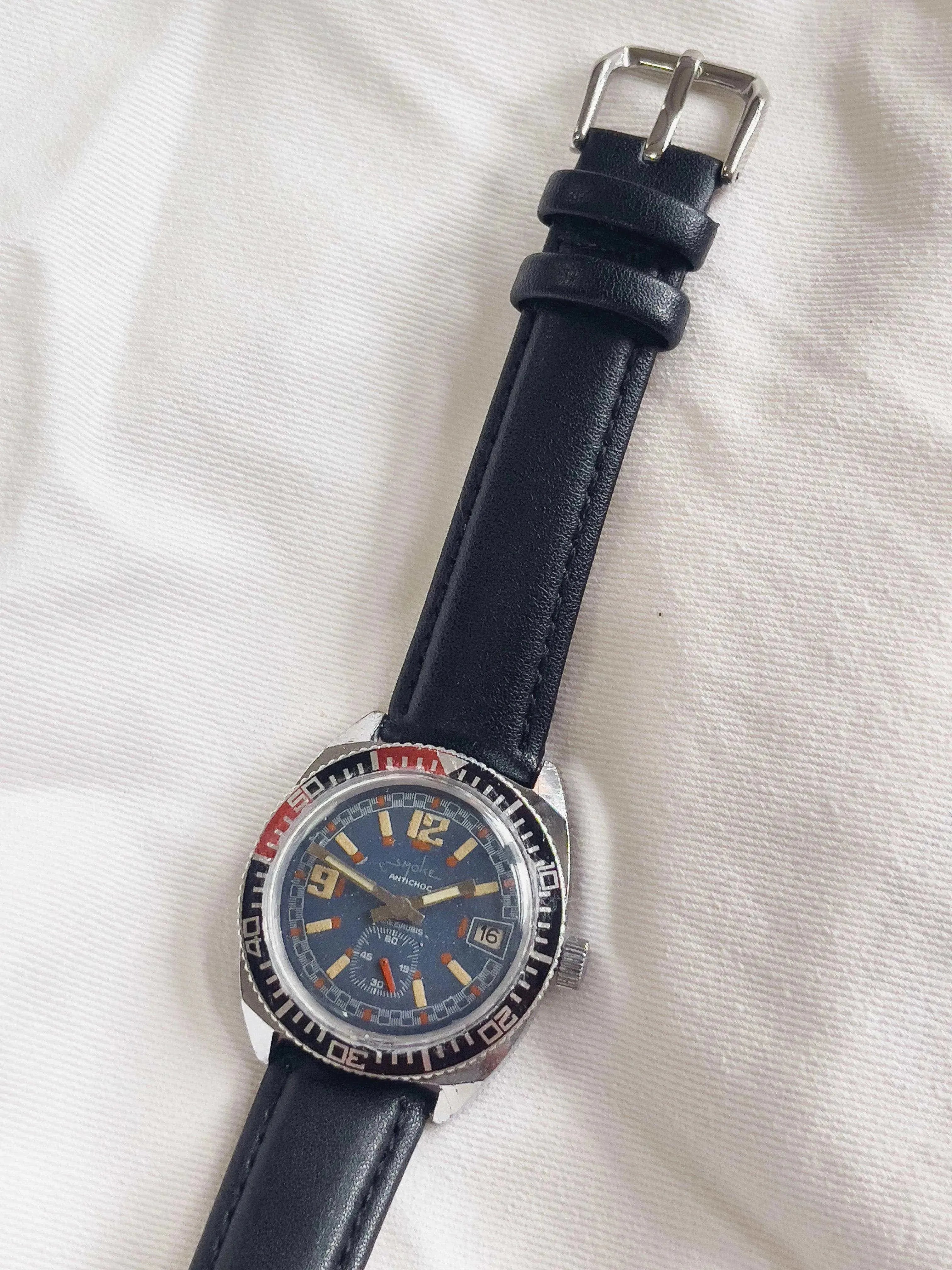 Smoke - Plongeuse Blue Dial - 1960/70s - Atelier Victor Paris - Vintage Watch Shop Dubai