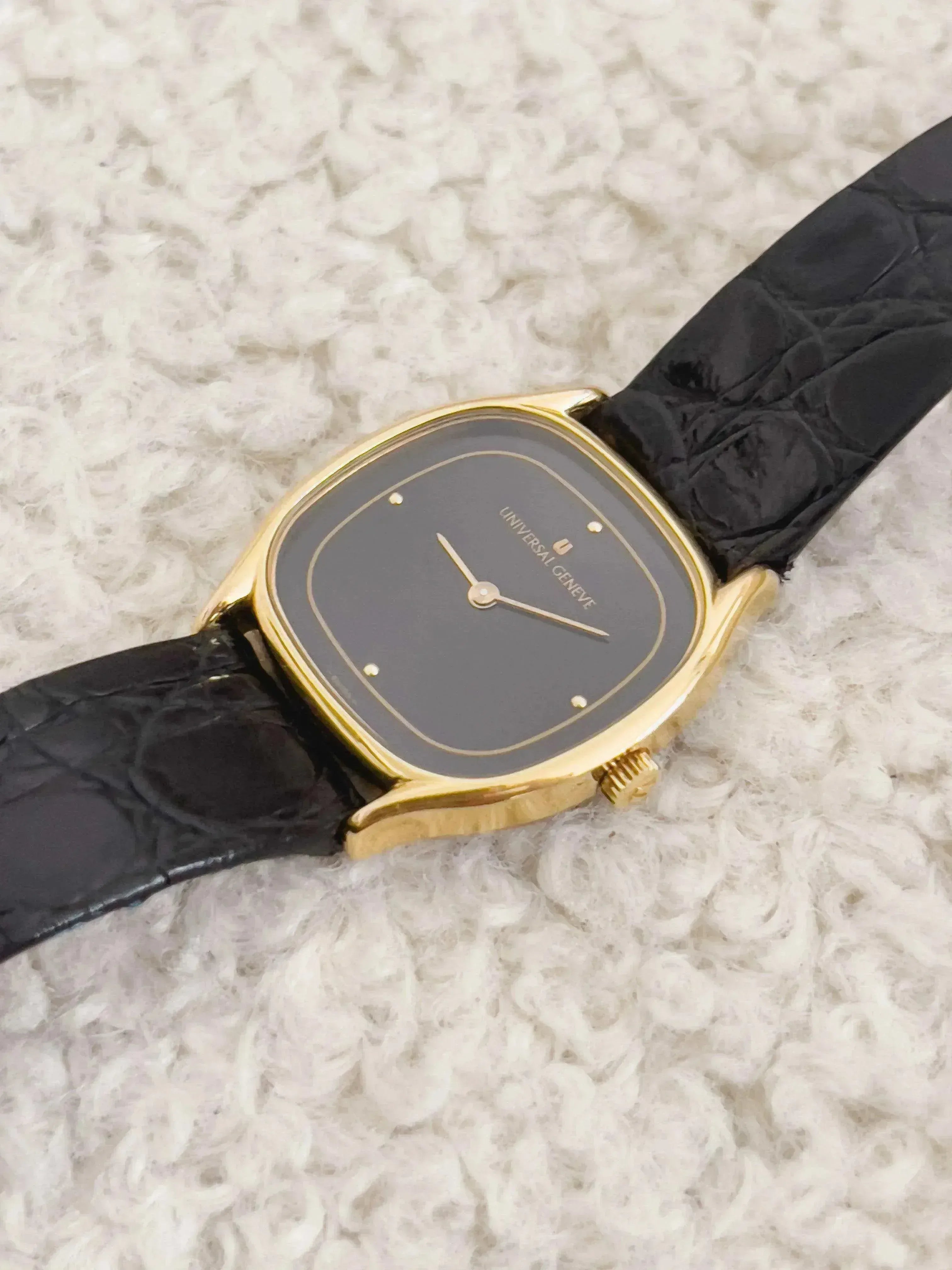 Universal Genève - Onyx - 1970s - Atelier Victor
