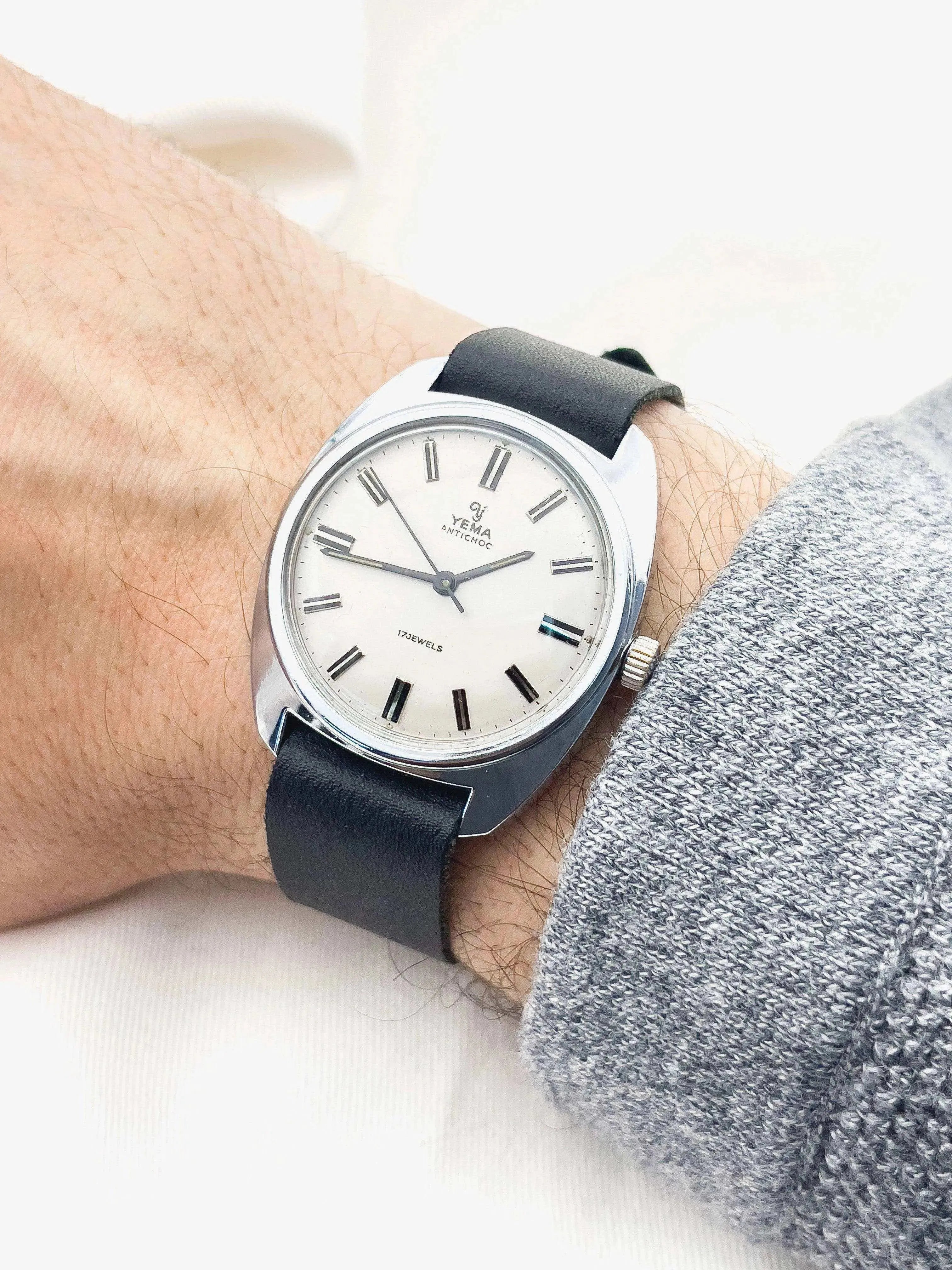 Yema - dress watch acier - 1960s - Atelier Victor Paris - Vintage Watch Shop Dubai