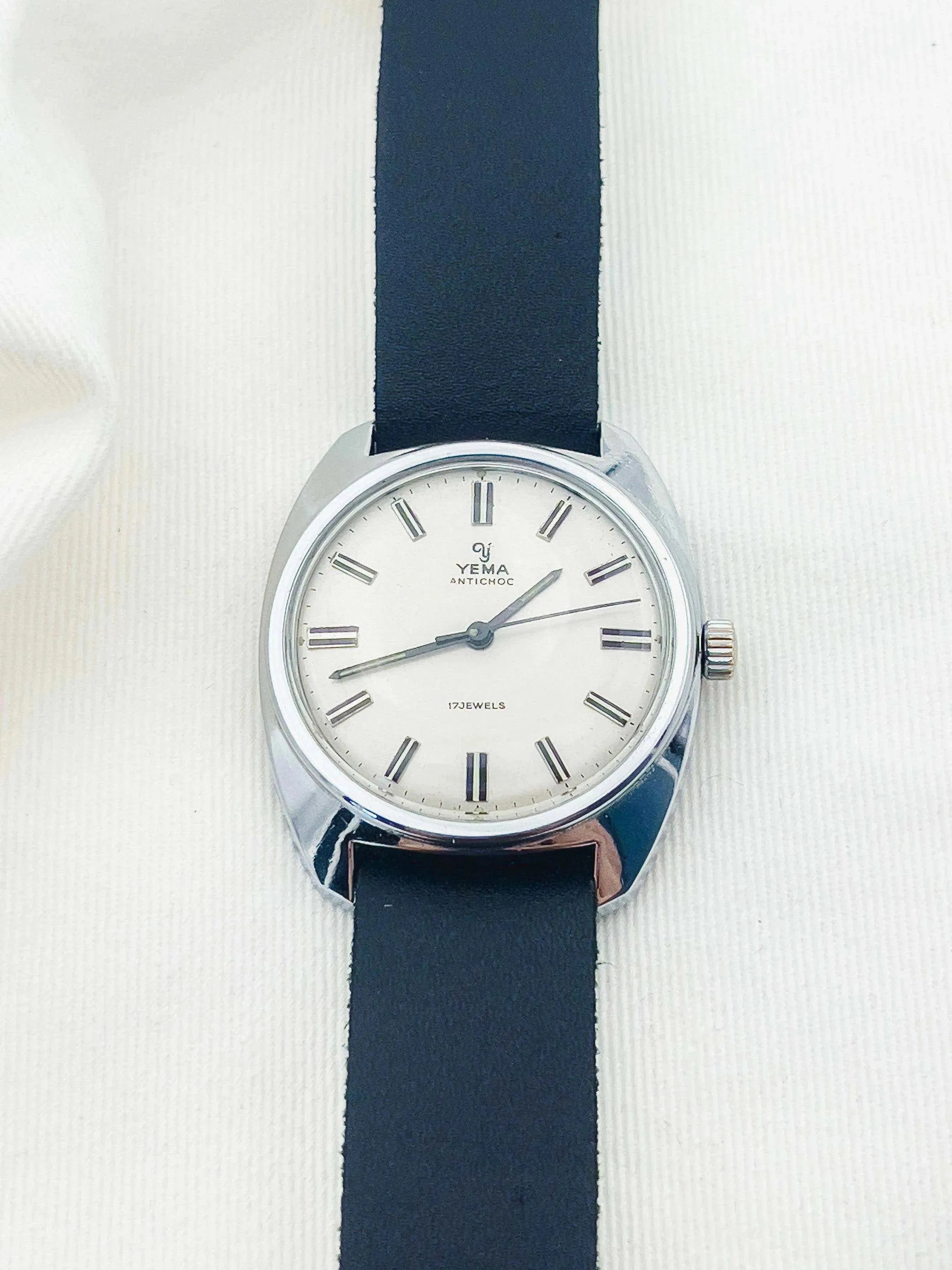 Yema - dress watch acier - 1960s - Atelier Victor Paris - Vintage Watch Shop Dubai