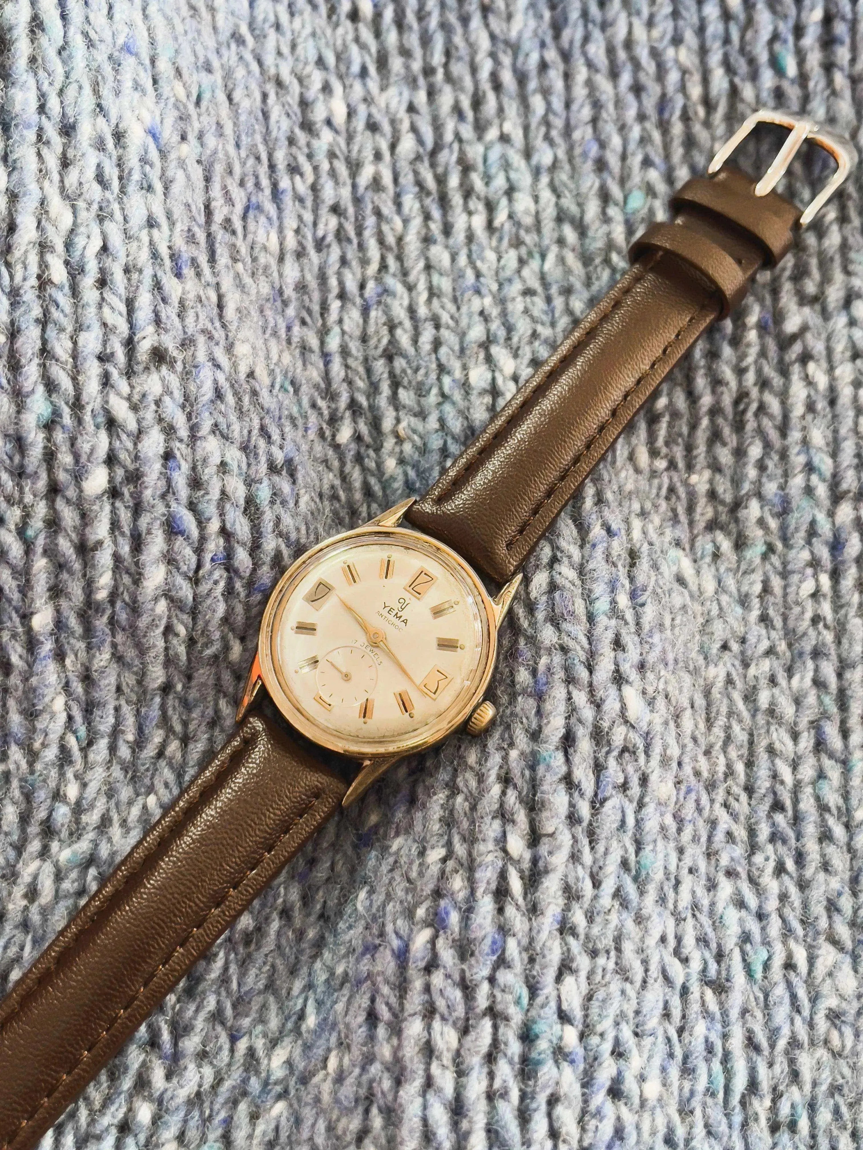 Yema - Index Hybrides - 1960s - Atelier Victor Paris - Vintage Watch Shop Dubai