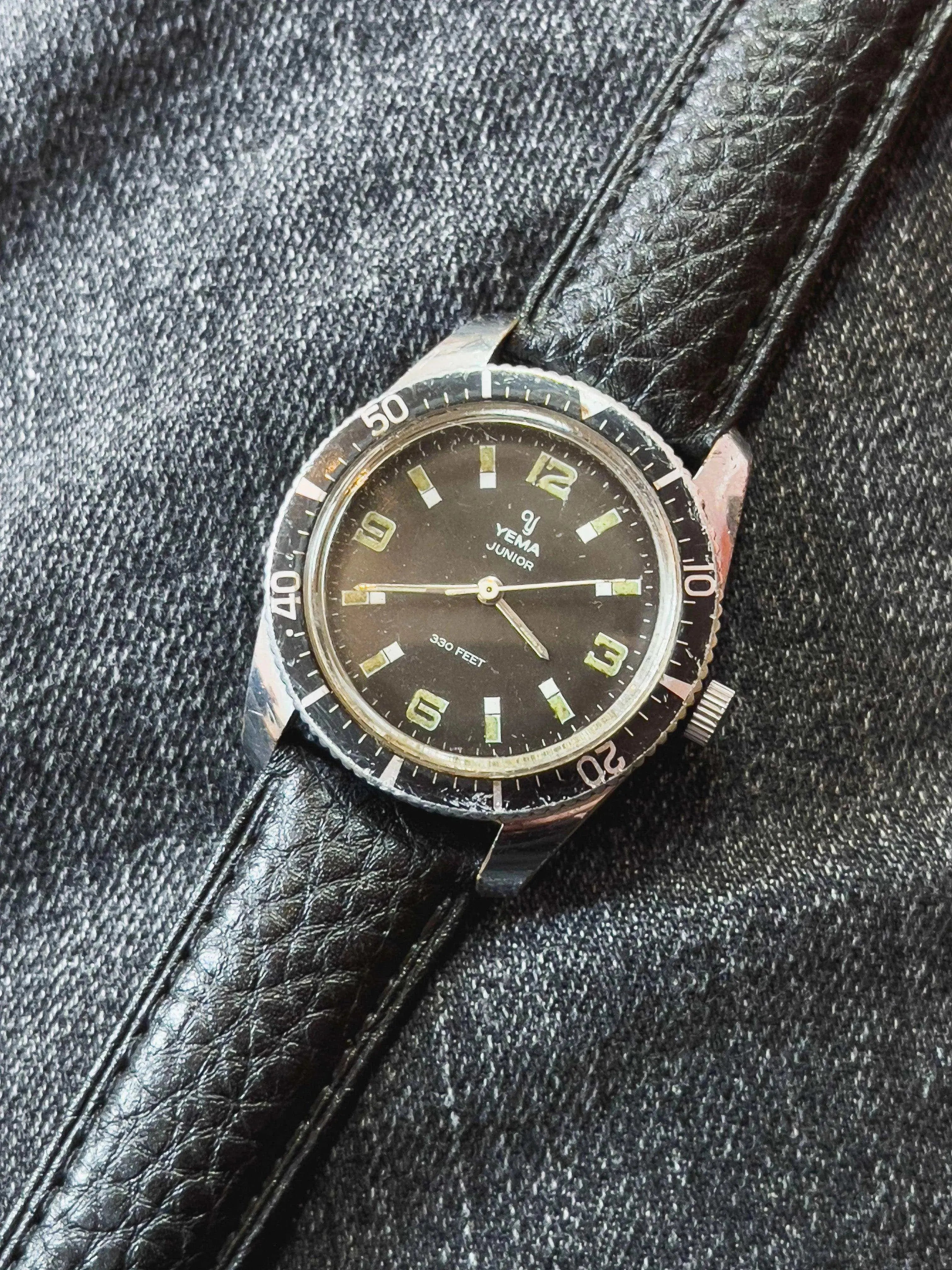 Yema - Plongeuse Junior - 1970s - Atelier Victor - Vintage Watch Shop